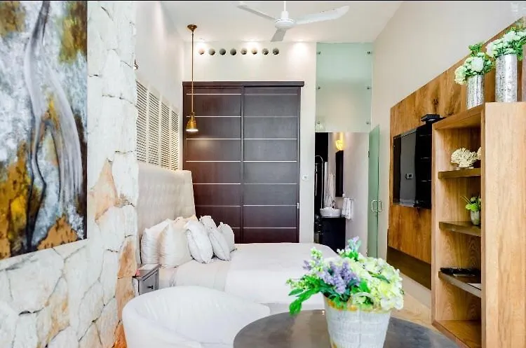 Luxury Condo At Playa Mamitas Playa del Carmen
